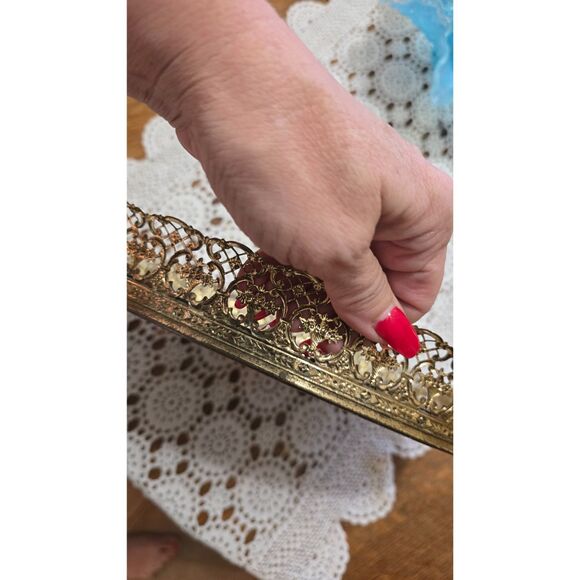 VTG Hollywood Regency Oval Filigree Mirror Vanity Tray 6.5 x 11./4" Gold - Picture 5 of 6